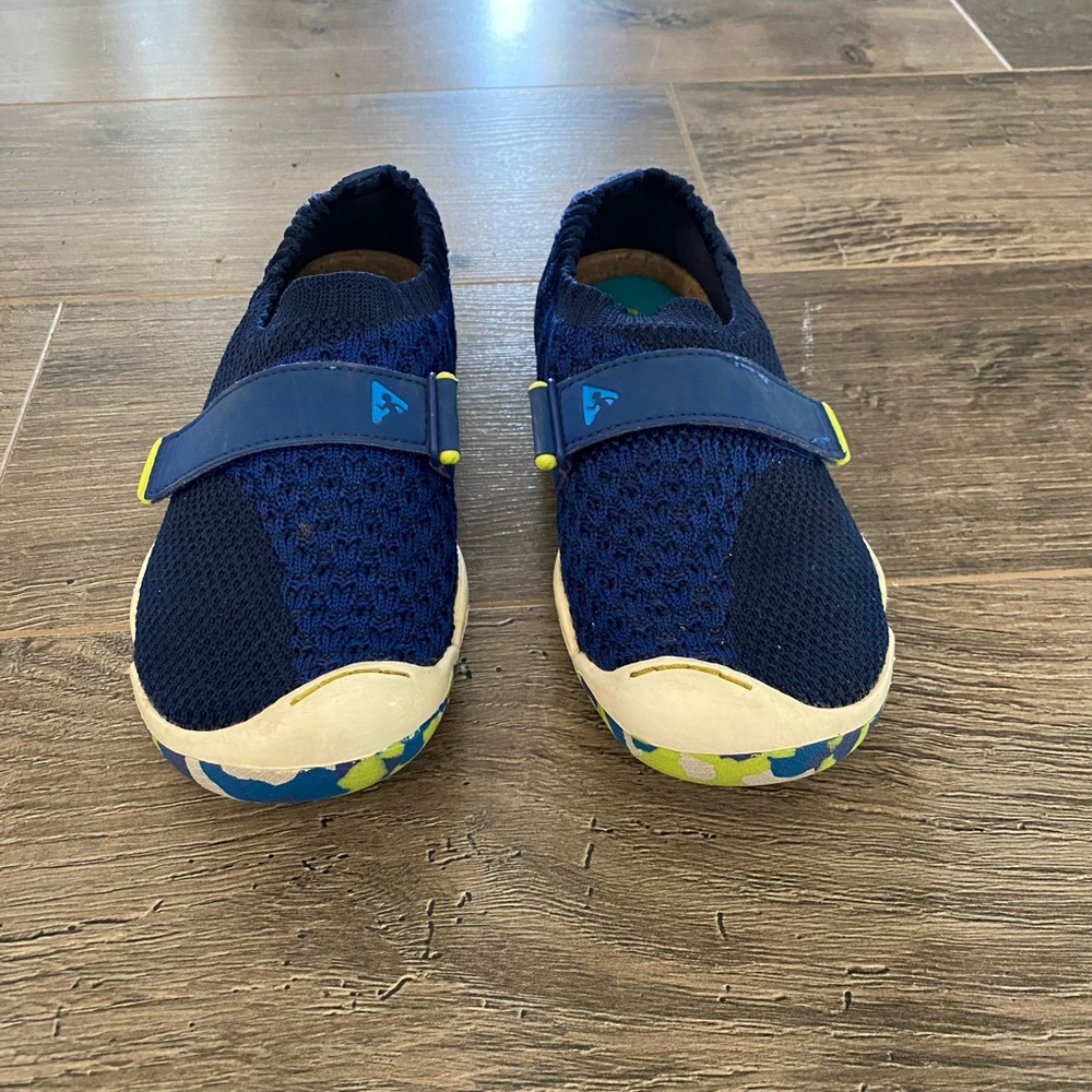 Plae Knit Slip-on Boys Shoes